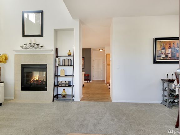 3rd image of 815 61st St SE