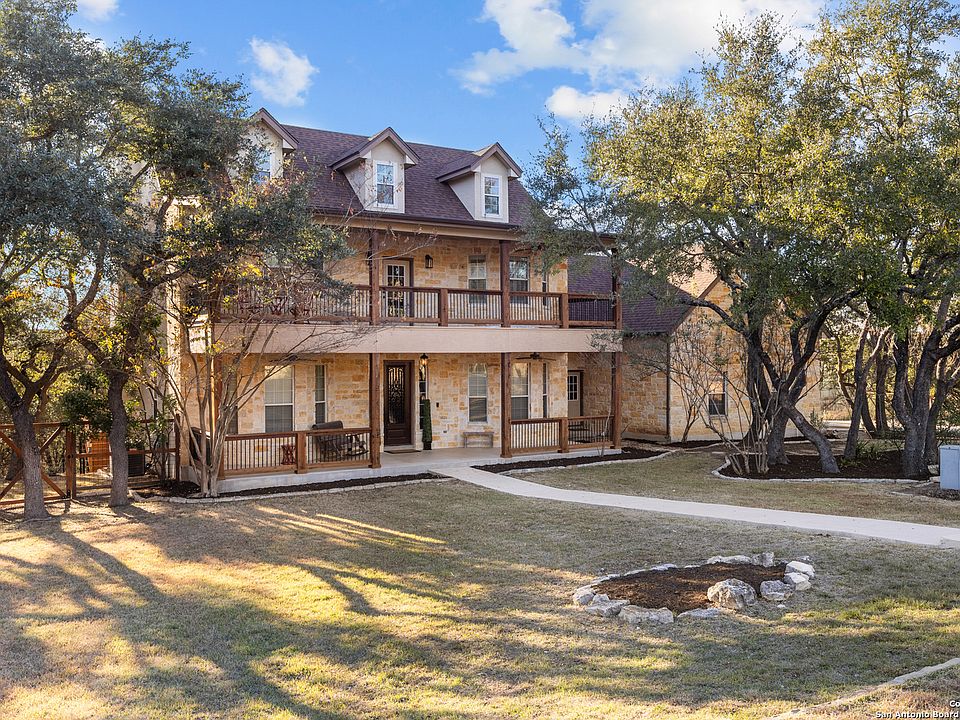 1st image of 250 Misty Brook