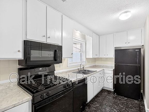 5th image of 10 Newark Ave