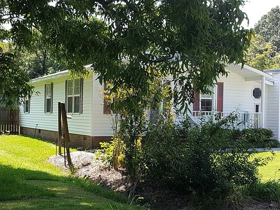 3rd image of 1025 Orange St