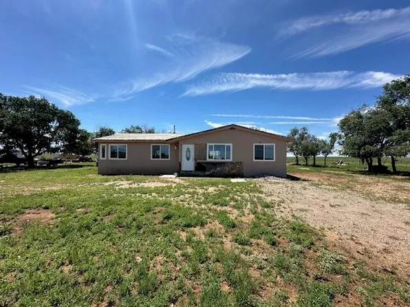 31 E Borachita Rd, Moriarty, NM 87035