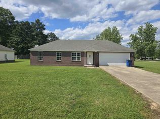 102 Mahoney Dr, Beebe, AR 72012