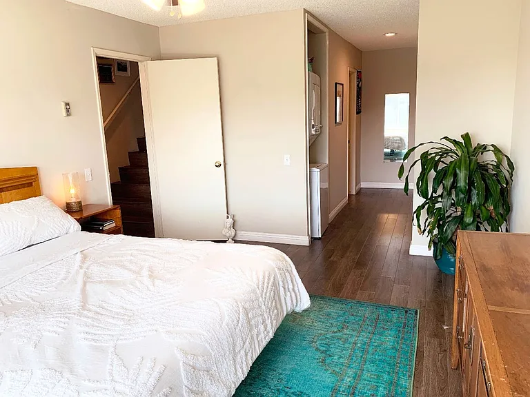 721 Amigos Way — Photo 8