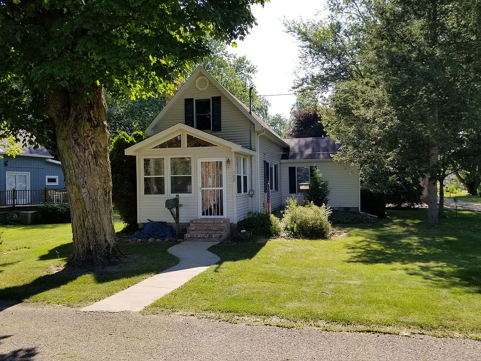Front of Home 702 Lee Ave