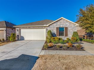 1809 Aslynn Cir, Aubrey, TX 76227