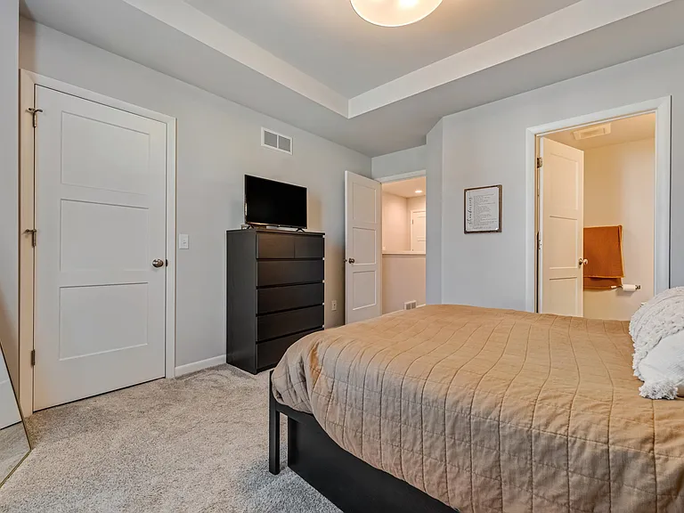 2720 Spark St — Photo 19
