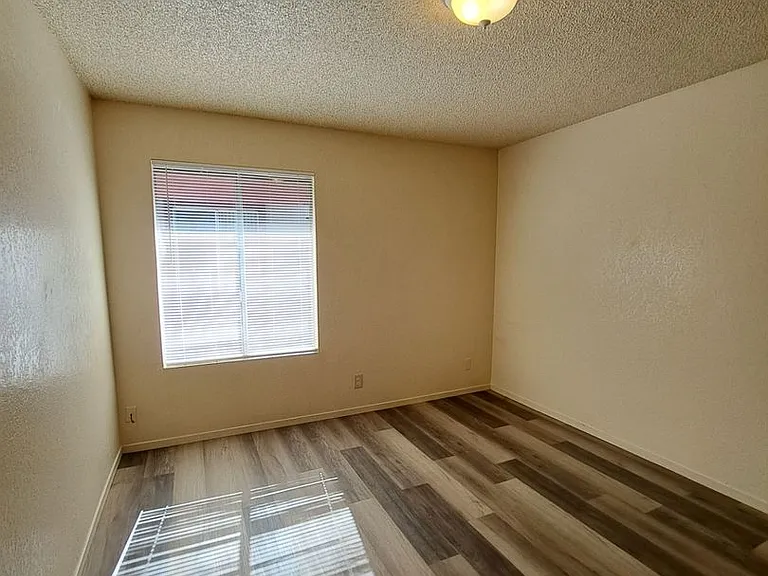 3749 N. Abby — Photo 12