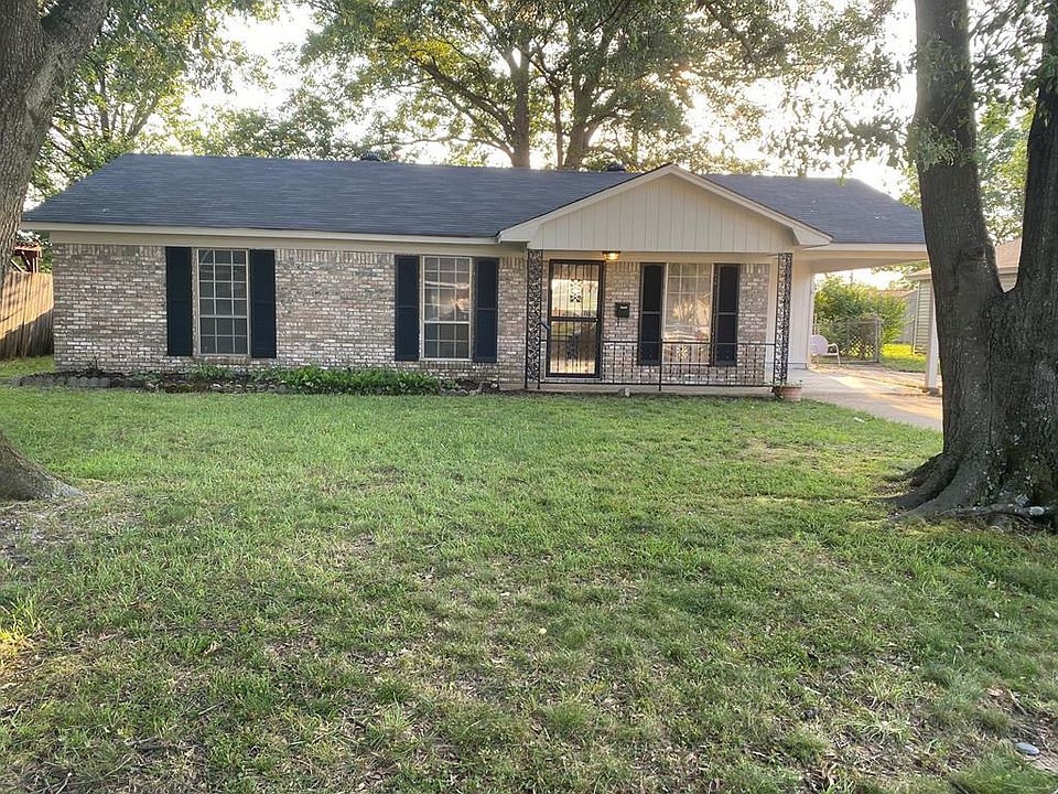 1st image of 400 Shiloh Dr