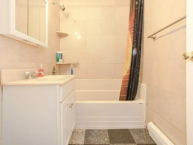 46 Adams St #C7 — Photo 10