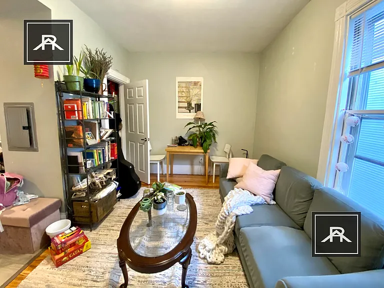 5 Oswald St #2 — Photo 10