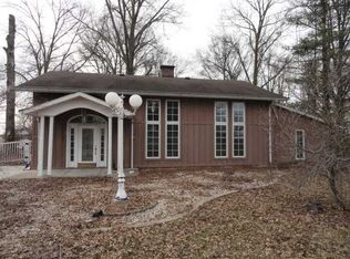 1667 E Dallas Dr, Terre Haute, IN