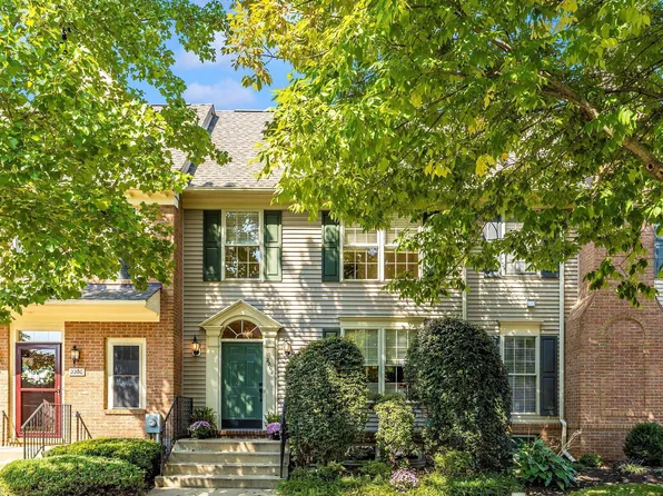 2202 Garden Ln, Frederick, MD 21701