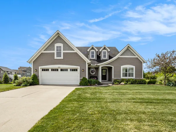 10158 Switchgrass Ln, Zeeland, MI 49464