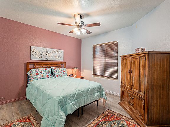 4th image of 4618 N Courtney Dr