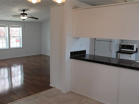 5th image of 1512 N Hessler Blvd