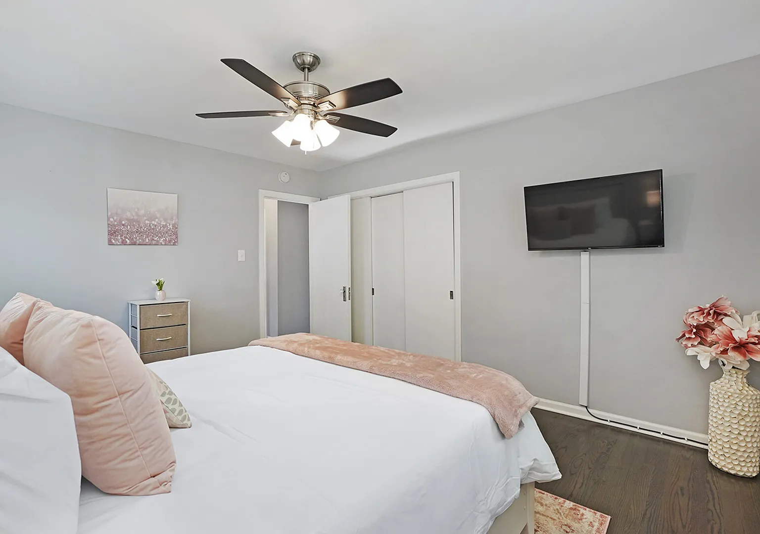 Homewood Rental - Marshfield Ave — Photo 4