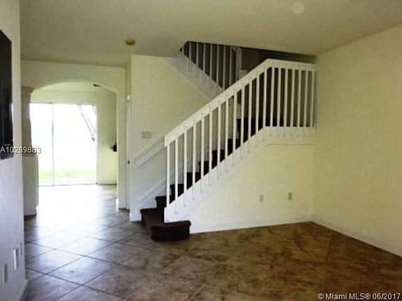 2nd image of 2522 SE 12th Ct #409