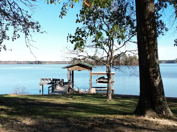 161 E Waltz Ln, Trinity, TX 75862