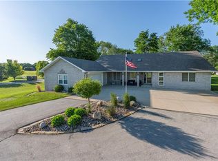 2704 McKinley St, Perry, IA 50220