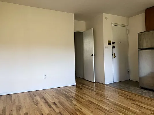 Rented by Oak Tree LLC | media 13
