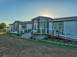 2009 Tepar Ln, Cleburne, TX 76031