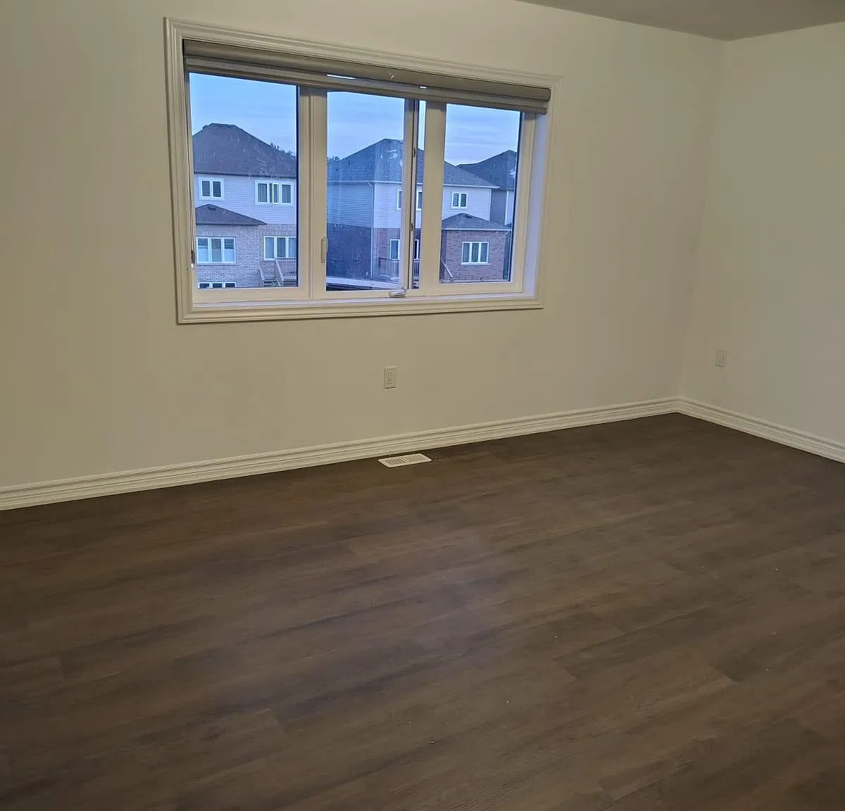 4 bed, $2,750 — Photo 4