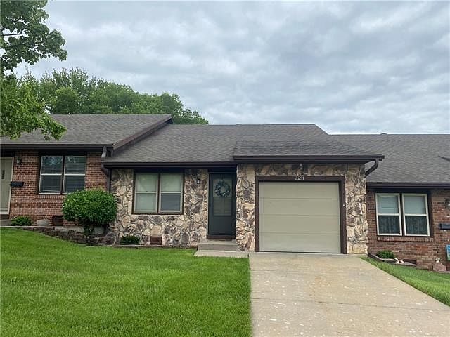 1st image of 223 N Ryans Way