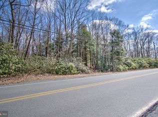 29 & 30 Stony Mountain Rd, Jim Thorpe, PA 18229