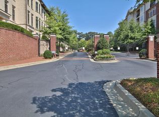 1016 E Paces Chas NE, Atlanta, GA 30326