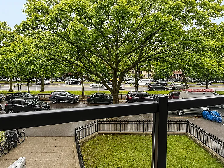 483 Ocean Pkwy #1B — Photo 6