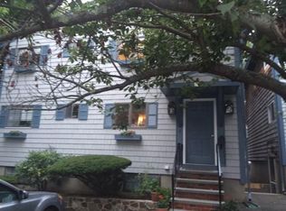 16 Pond St #2, Marblehead, MA 01945