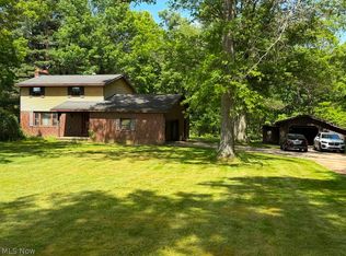 7075 Dover Zoar Rd NE, Dover, OH 44622