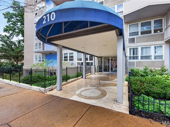 210 N 17th St Unit 805, Saint Louis, MO 63103