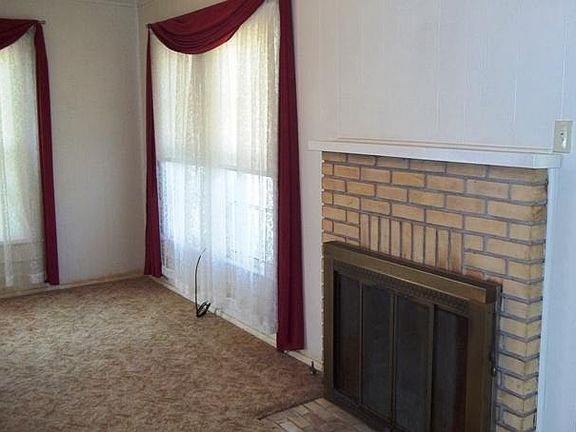 2nd image of 129 W Browning St