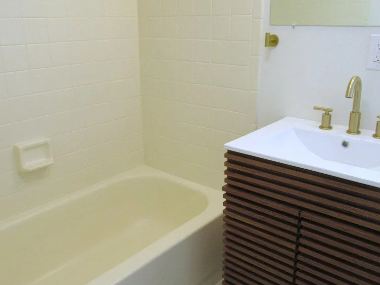 2306 S Columbus St — Photo 18