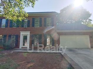 1001 Gretna Green Dr, Charlotte, NC 28217