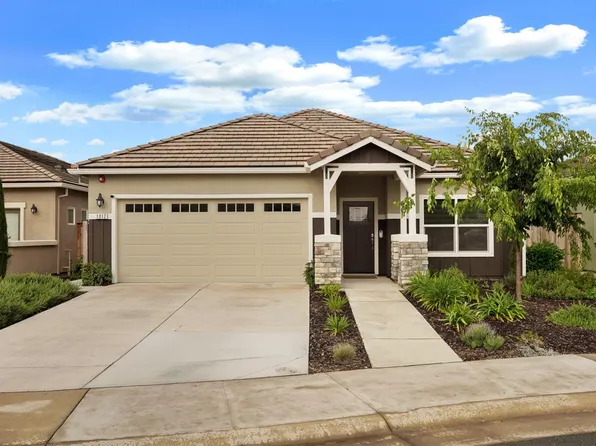 1012 Hogan Rd, Galt, CA 95632