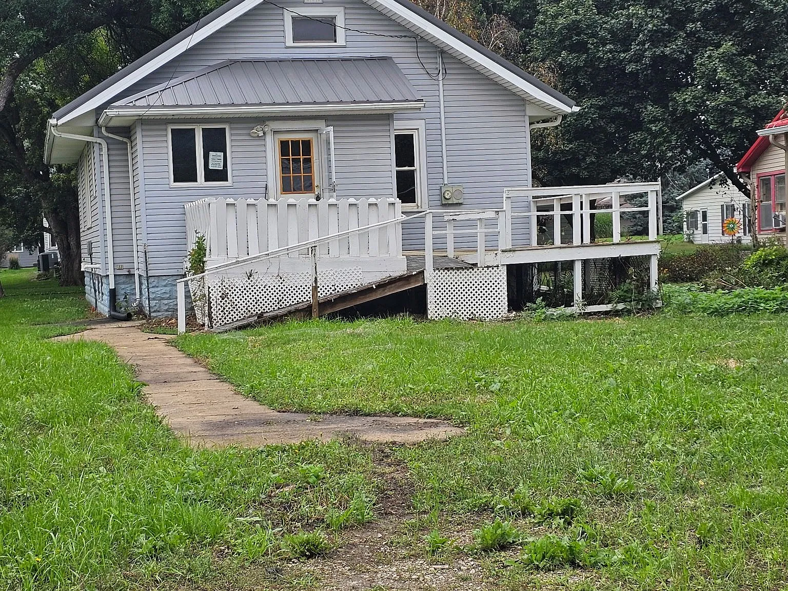 2 bed, 1072 sqft, $675 — Photo 2