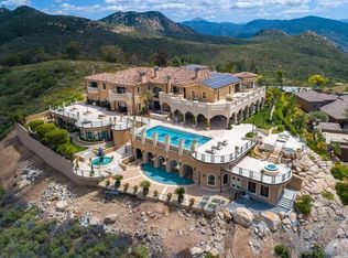 1903 Saxton Ln, El Cajon, CA 92021