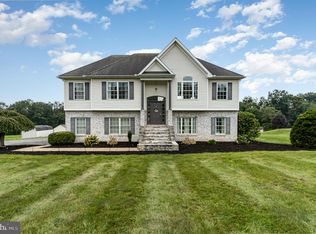 715 Ridge Rd, Halifax, PA 17032