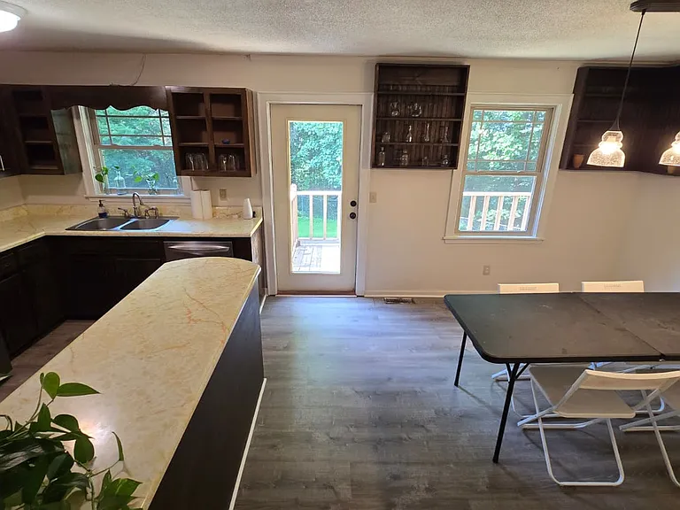 466 Hefner St — Photo 10