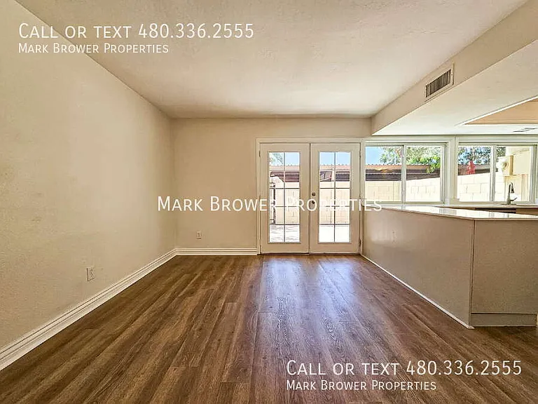 4217 N Miller Rd — Photo 8