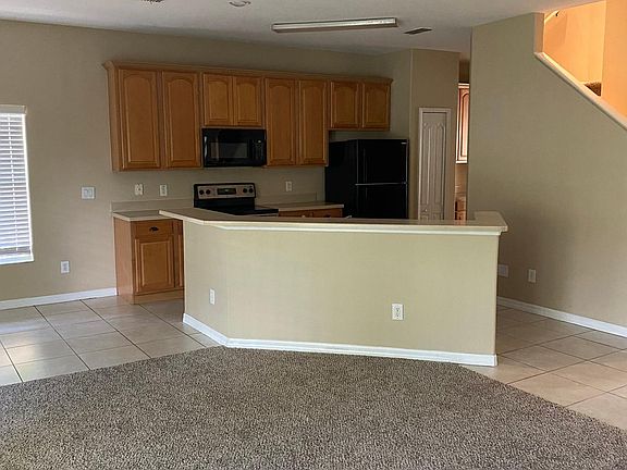 2nd image of 1241 Longville Cir