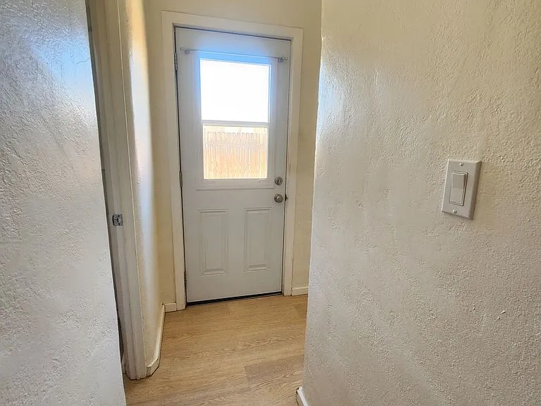 6688 Split Rock Ave — Photo 5