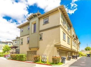26090 Stonehaven Dr, Harbor City, CA 90710