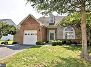 28 Brighton St, Ocean View, DE 19970