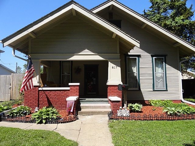 1st image of 817 N C St E