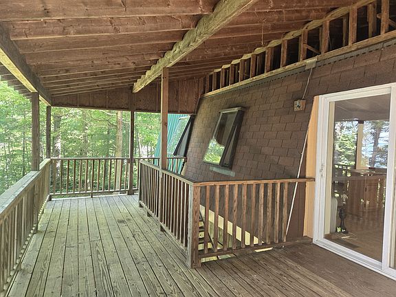 Private deck