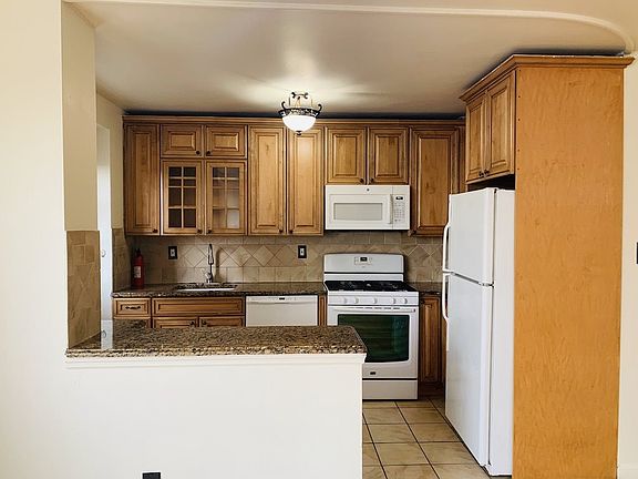 3rd image of 225 Saint Pauls Ave APT 7K