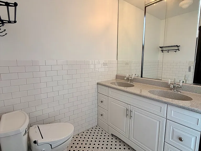4507 N Campbell Ave #3 — Photo 23